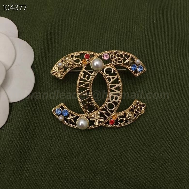 Chanel Brooch 165